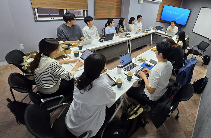 [경제기자공부모임]경제 기자가 갖춰야 할 필수 역량, 연구모임에서 찾다!